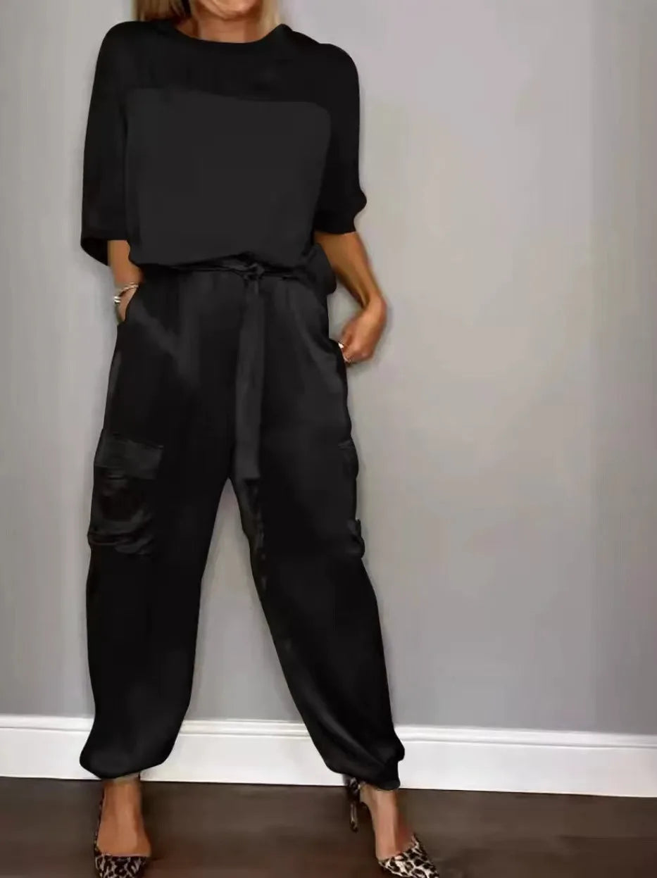 Conjunto Valeria - O puro cetim mais amado pelas trendsetters europeias